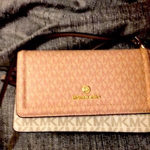 Michael kors new crème and pink purse